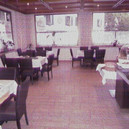Gasthof Hotel Kirchenwirt 齐勒河谷采尔 外观 照片