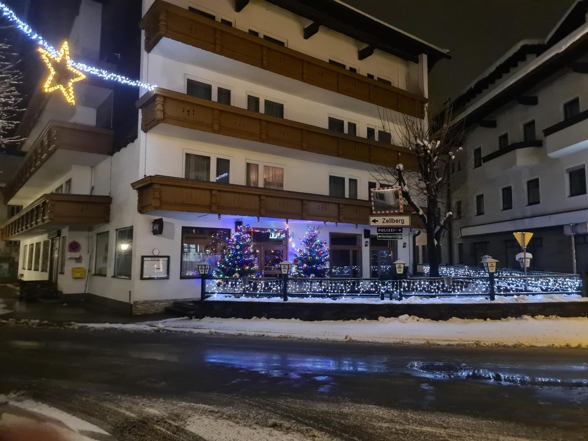 Gasthof Hotel Kirchenwirt 齐勒河谷采尔 外观 照片