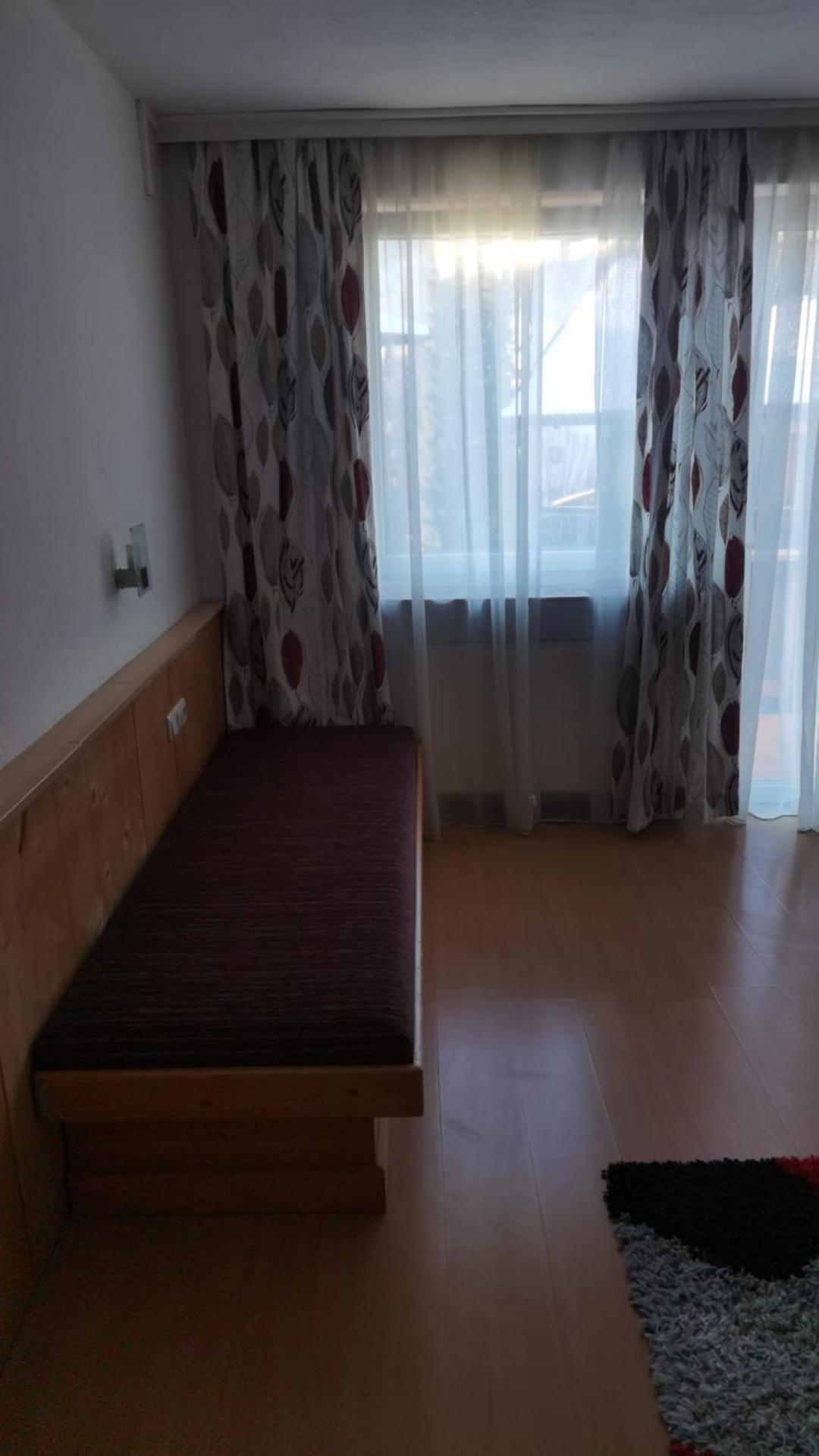 Gasthof Hotel Kirchenwirt 齐勒河谷采尔 客房 照片